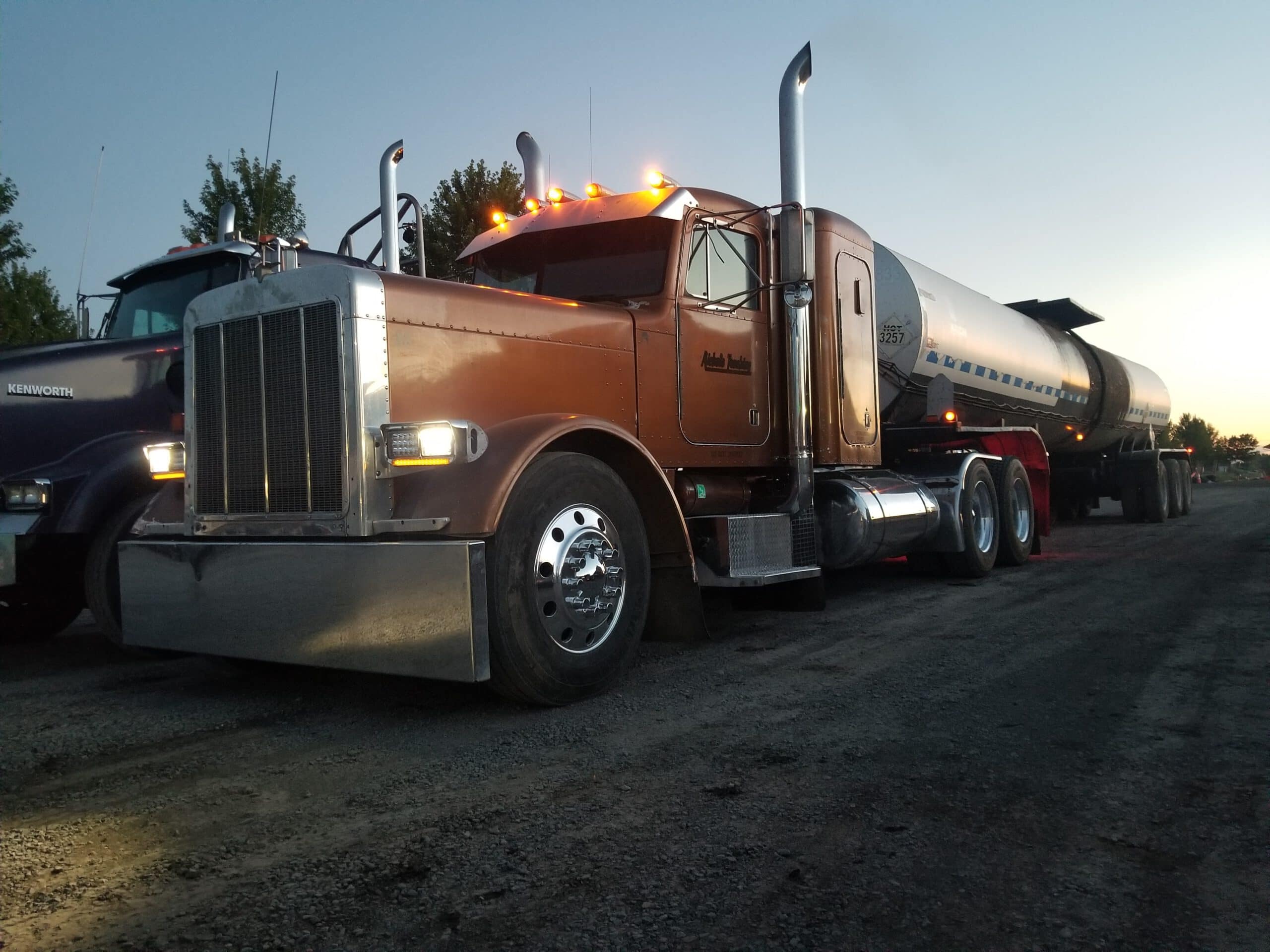 Aichele Trucking Trucking Company Bend Oregon Weberdex